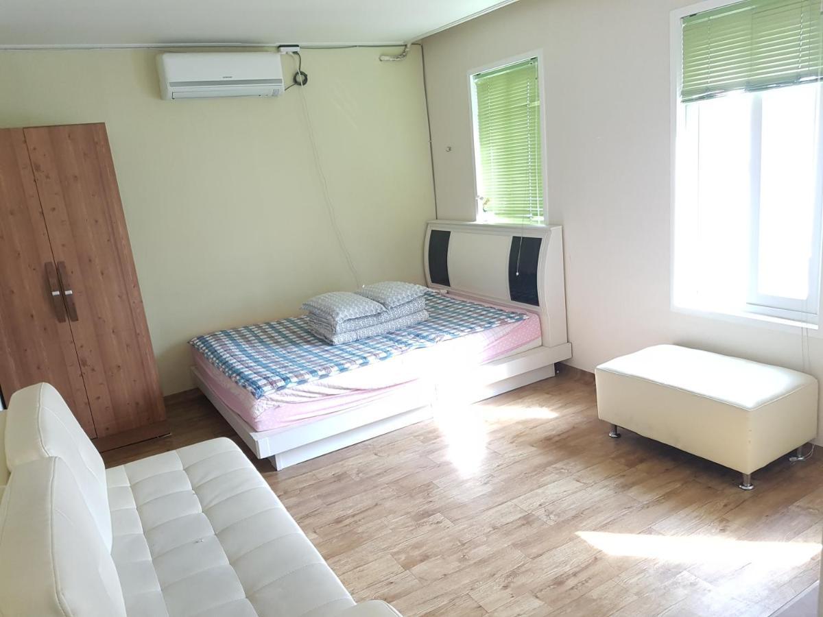 Guesthouse 710 In Haeundae Μπουσάν Εξωτερικό φωτογραφία