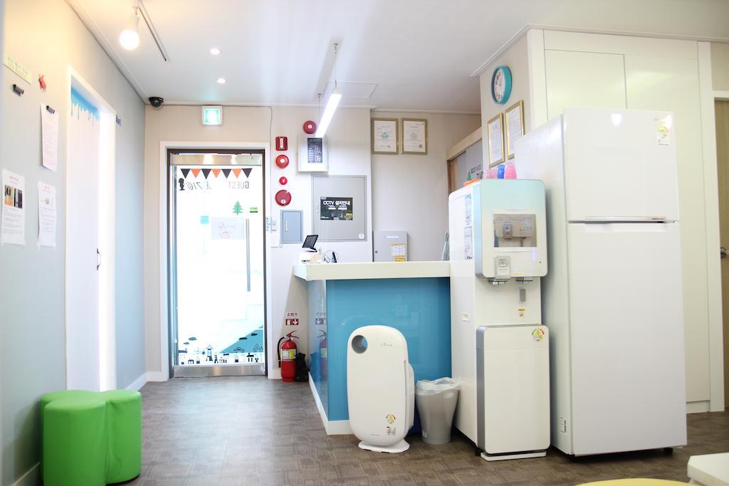 Guesthouse 710 In Haeundae Μπουσάν Εξωτερικό φωτογραφία