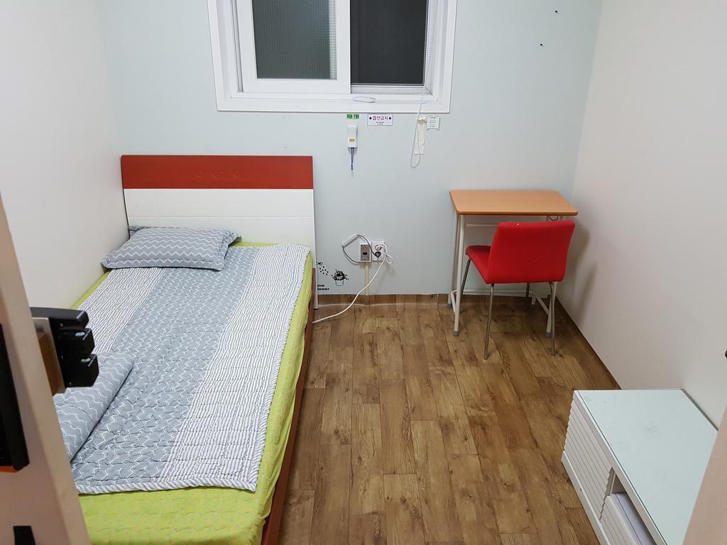 Guesthouse 710 In Haeundae Μπουσάν Εξωτερικό φωτογραφία
