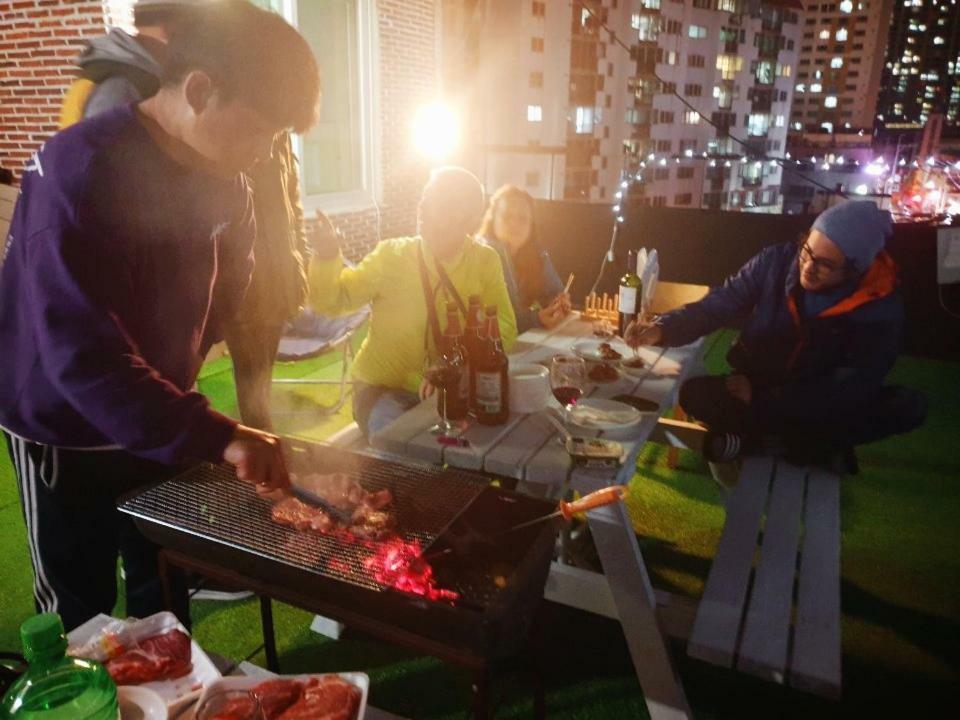 Guesthouse 710 In Haeundae Μπουσάν Εξωτερικό φωτογραφία